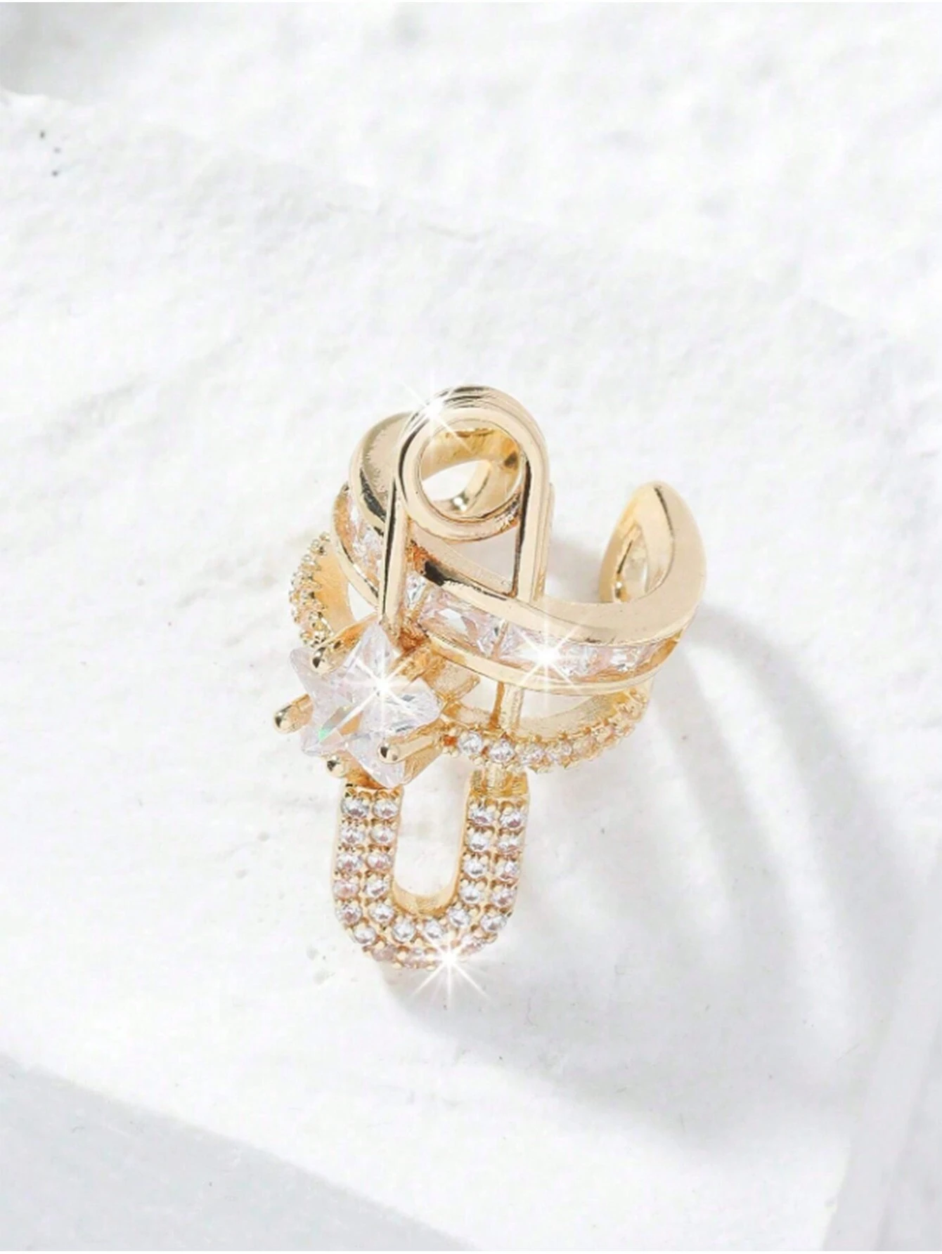 SHEIN 1pc Fashionable Personalized Ear Clip With Cubic Zirconia - Image 2