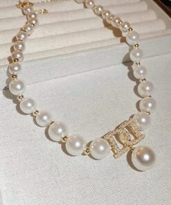 SHEIN 3pcs Set Luxury Exaggerated Letter & Large Pearl Necklace Earrings