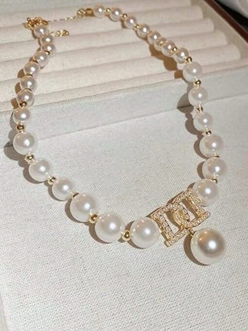 SHEIN 3pcs Set Luxury Exaggerated Letter & Large Pearl Necklace Earrings