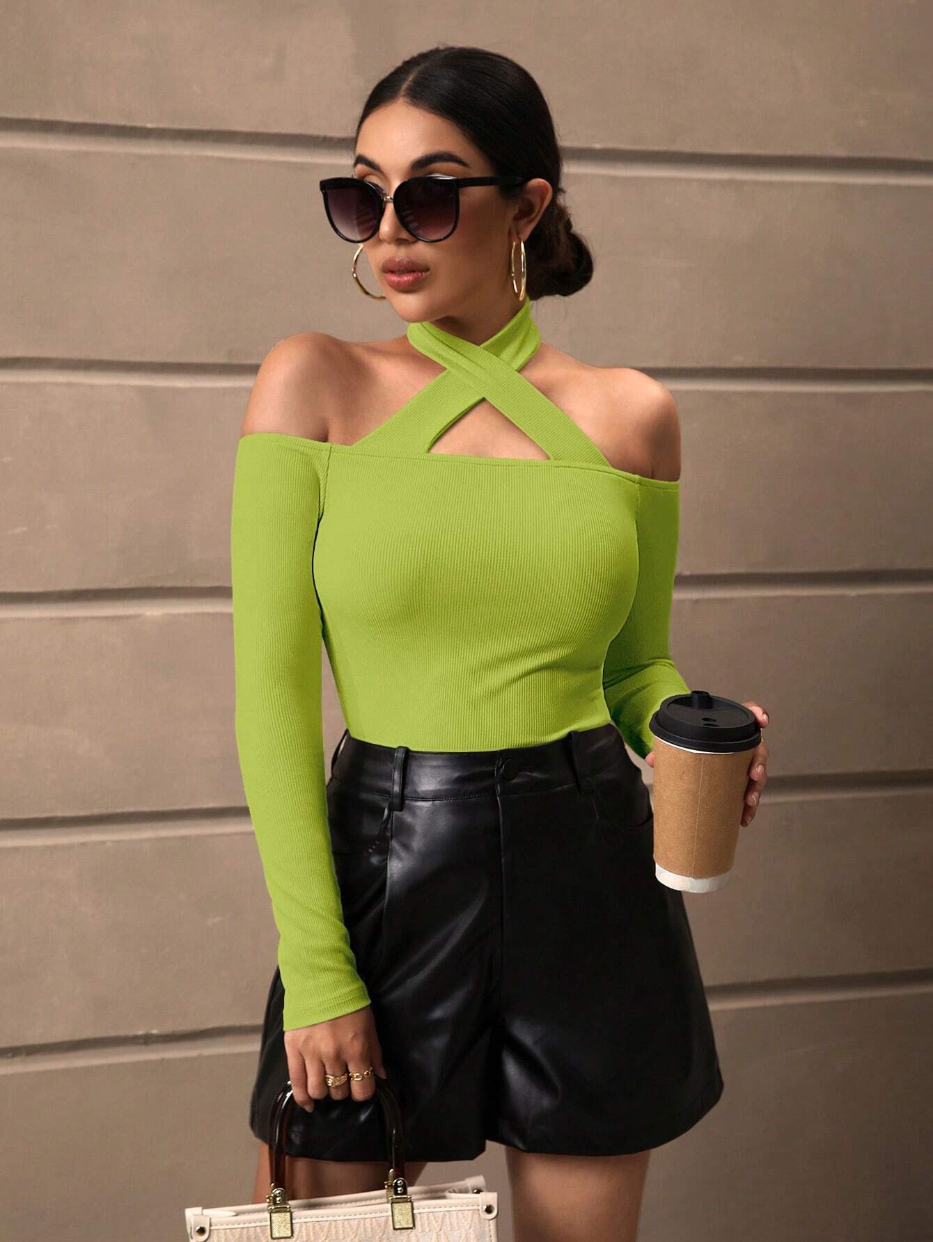 SHEIN Privé Solid Criss Cross Halter Neck Tee