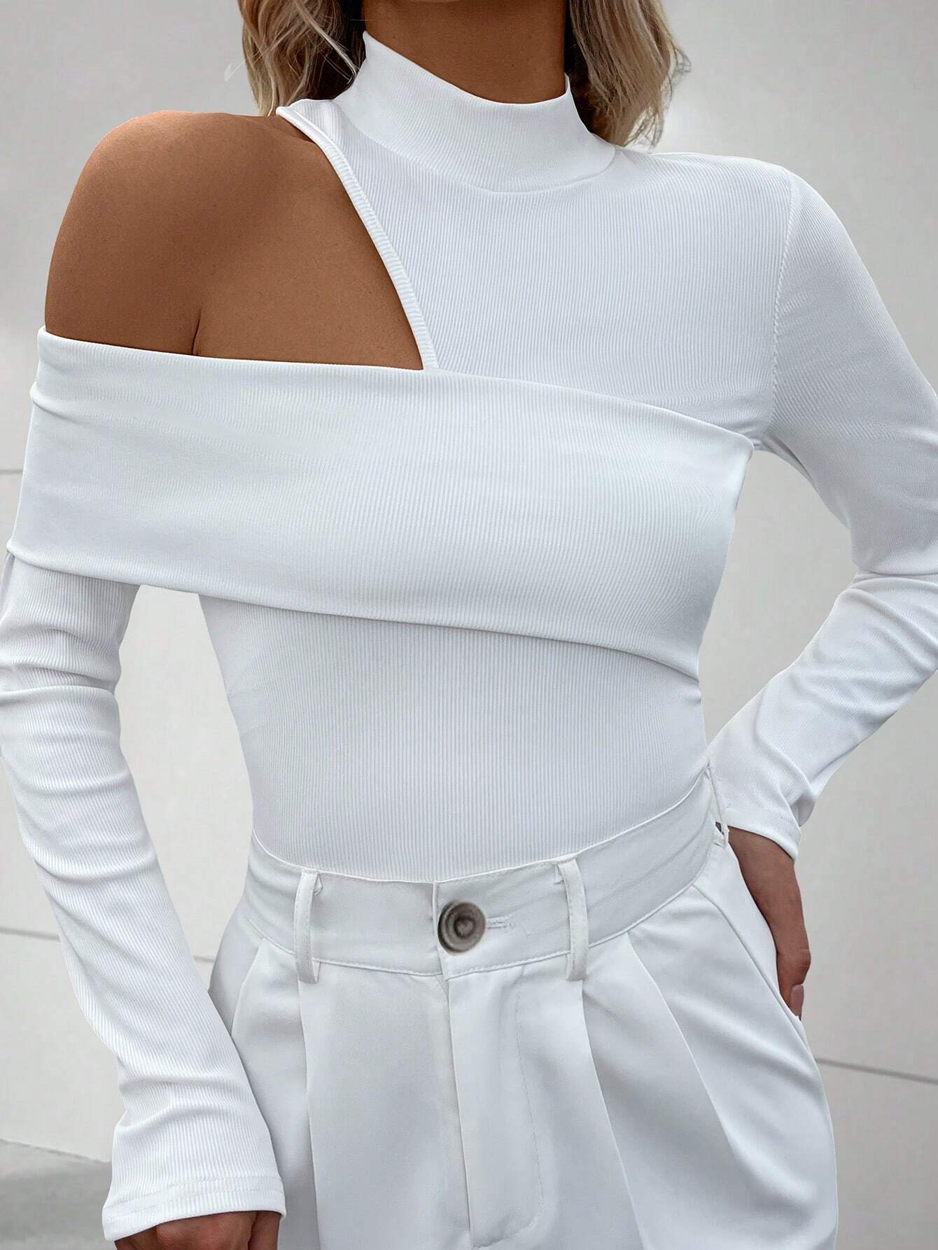 SHEIN Relaxiva Women's Solid Ribbed Knit Stand Collar Hollow Out Long Sleeve T-Shirt