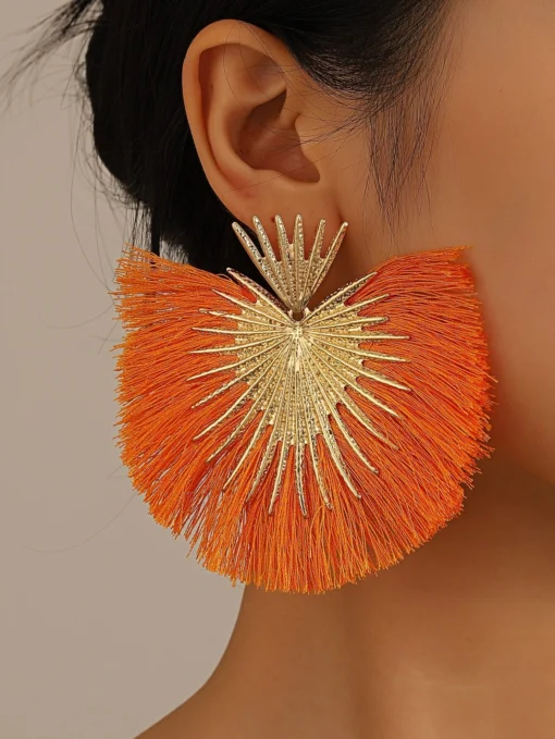 1pair Western Style Personality Retro Exaggerated Heart Shaped Fan Tassel Earrings