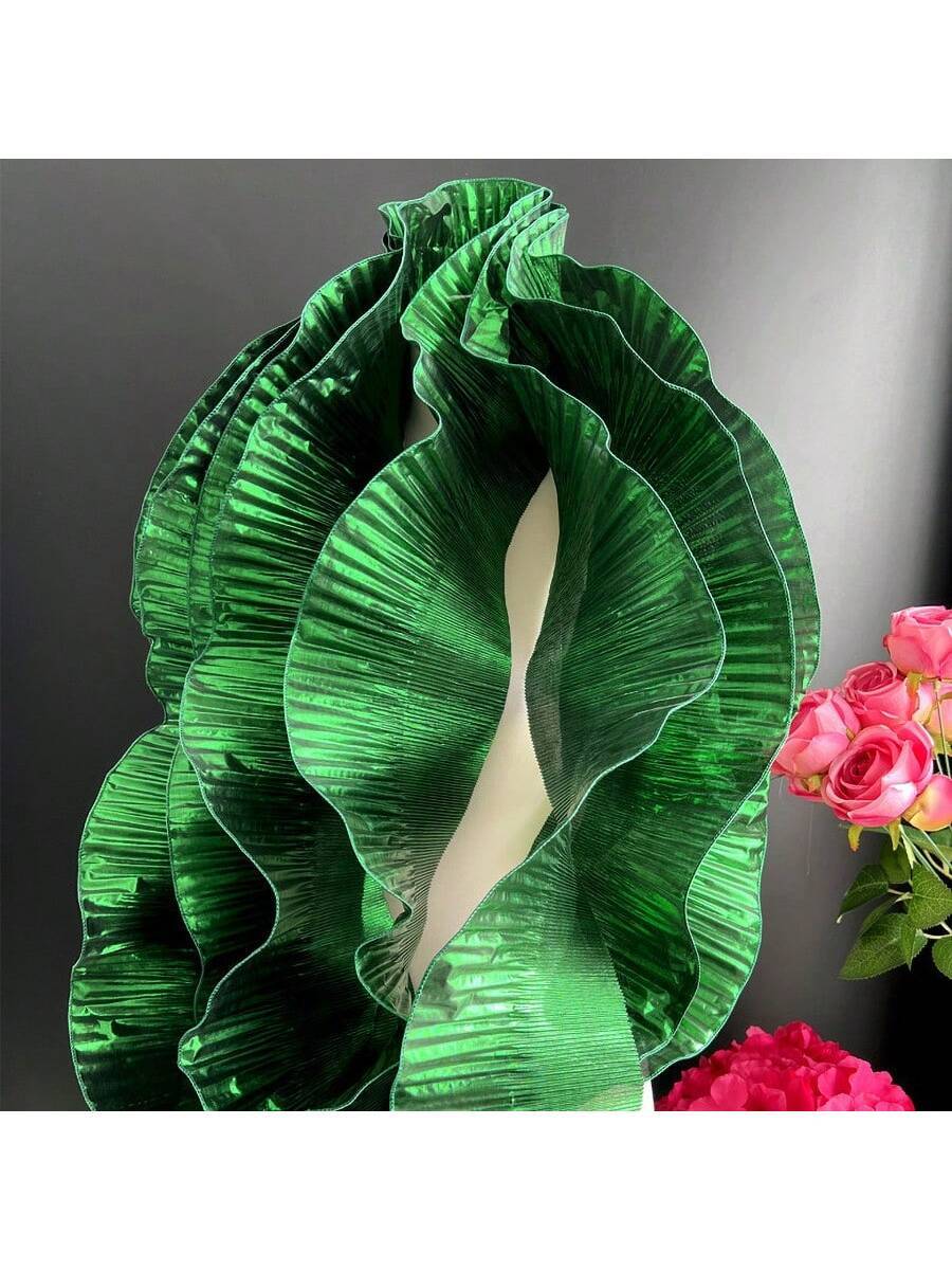 SHEIN 2 Yards Metallic Glossy Crinkled Wave Ruffled Edge Floral Lace Trim 15cm Wide - Image 2