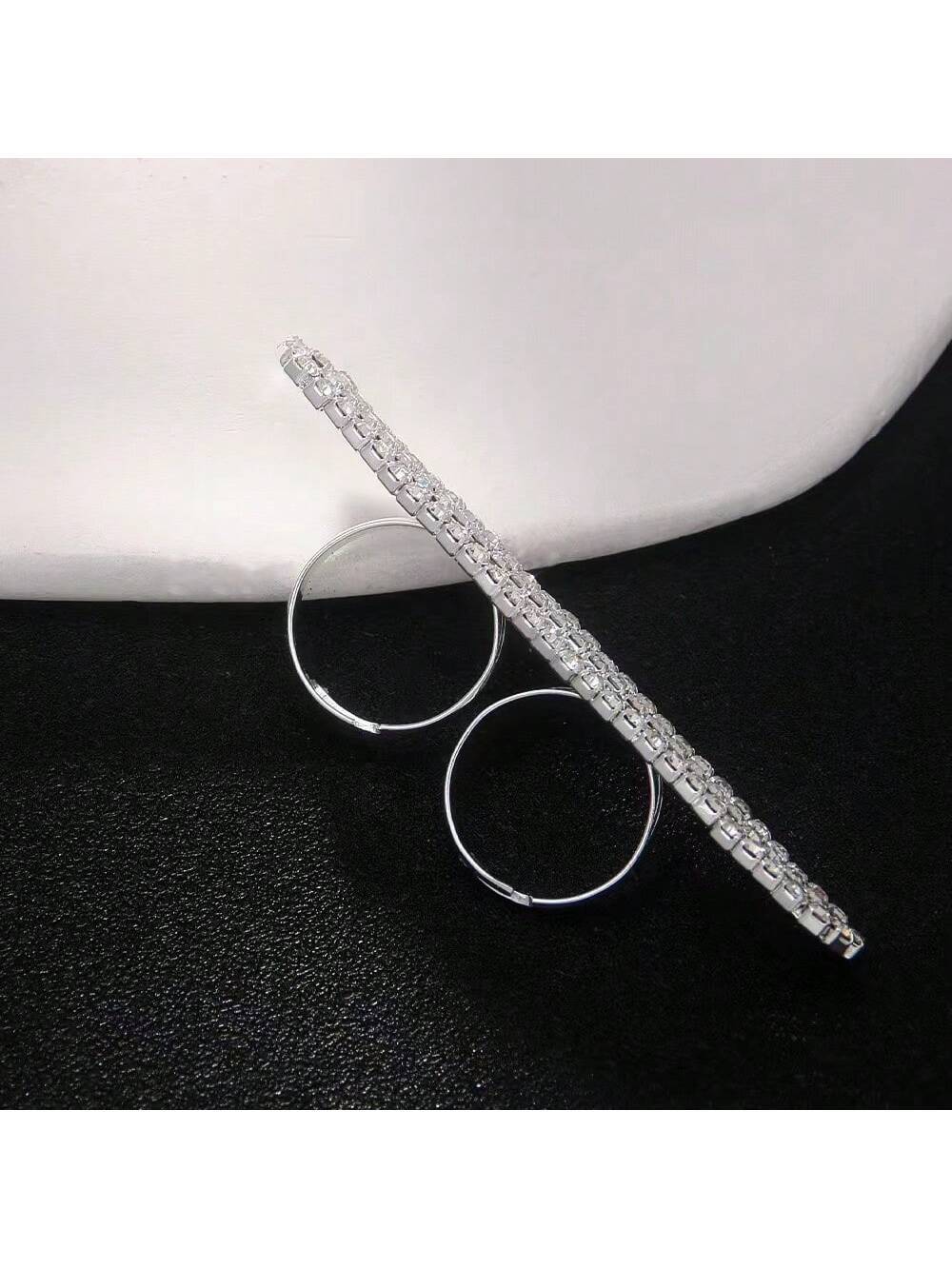 SHEIN Luxury Y2K Multi-Row Rhinestone Crystal Double Finger Ring - Image 4