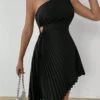 SHEIN Clasi Women Summer One Shoulder Sleeveless Solid Color