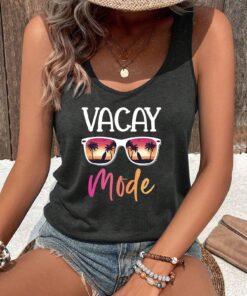 SHEIN INAWLY Sunglasses & Casual Tank Top