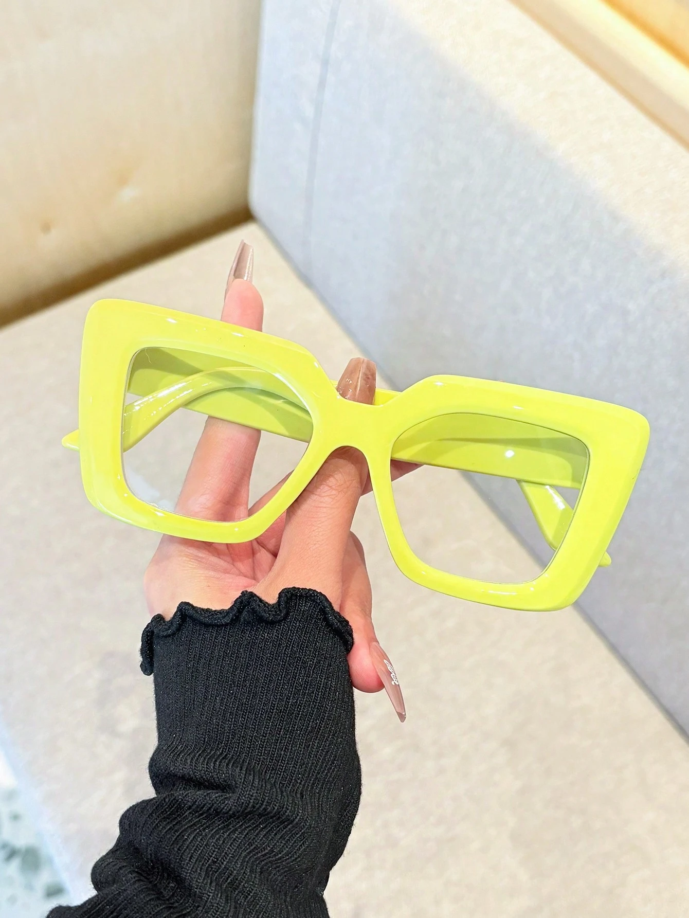 SHEIN 1pc Women's Fashionable Square Cat Eye Large Frame Colorful Stylish Glasses - Image 2