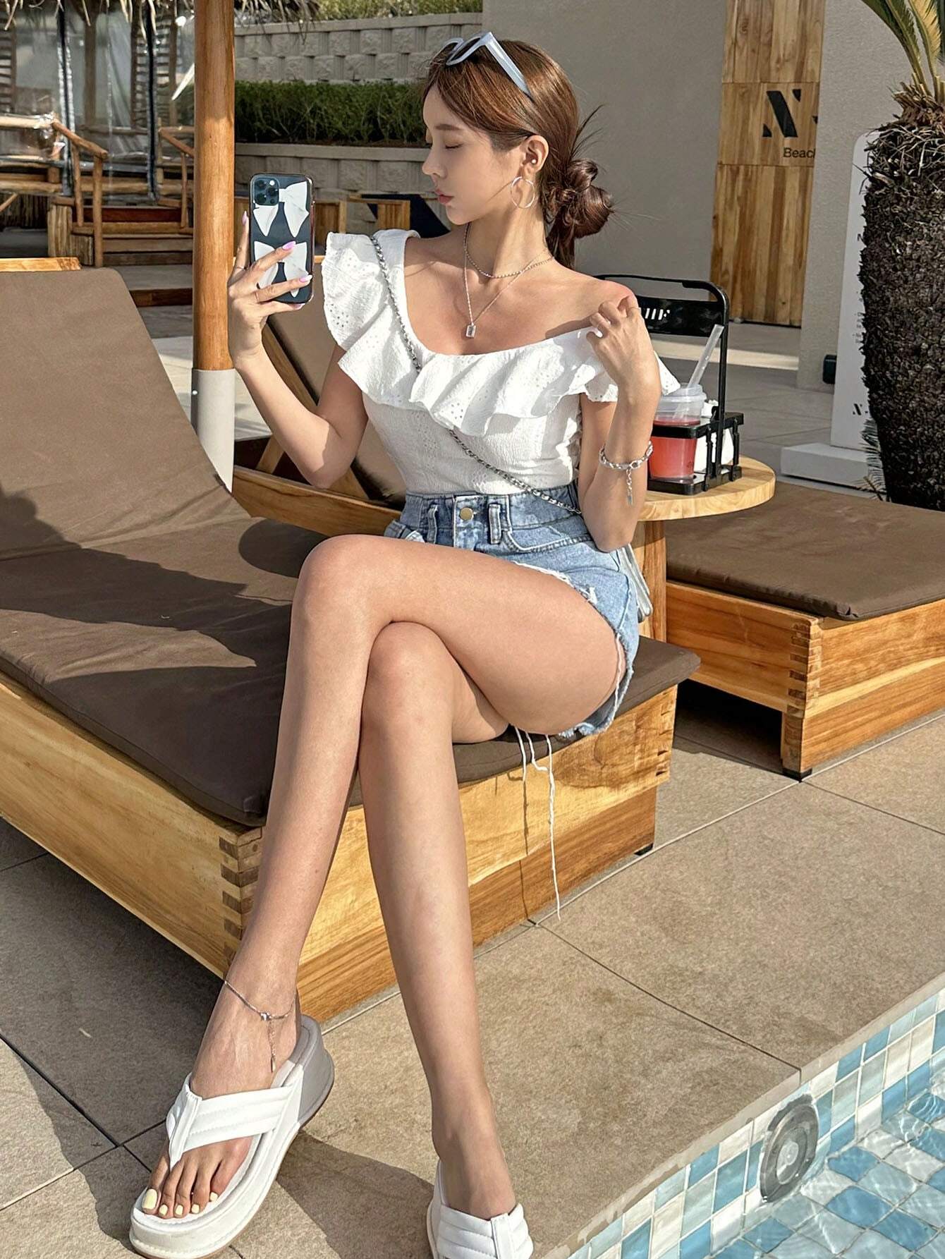 SHEIN DAZY Women's Casual Solid Color Asymmetrical Neck Ruffle T-Shirt - Image 3