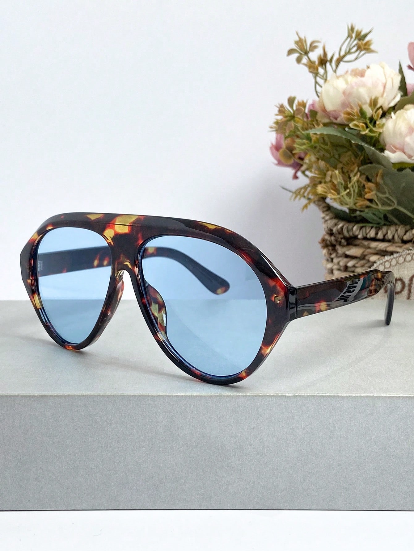 SHEIN New Retro Extra Large Frame Wraparound Fashion Glasses