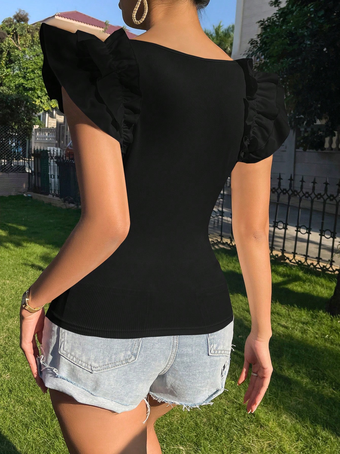 SHEIN Privéa Spring Break Ruffle Trim Scoop Neck Butterfly Sleeve Peplum Tee - Image 2