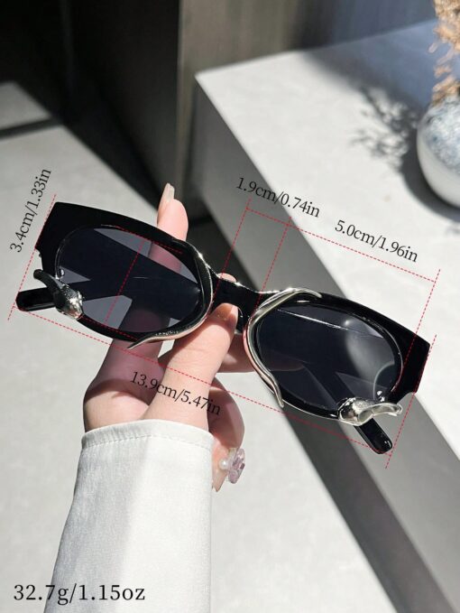 SHEIN 1 Pair Unisex Fashionable Retro Sunglasses - Image 3