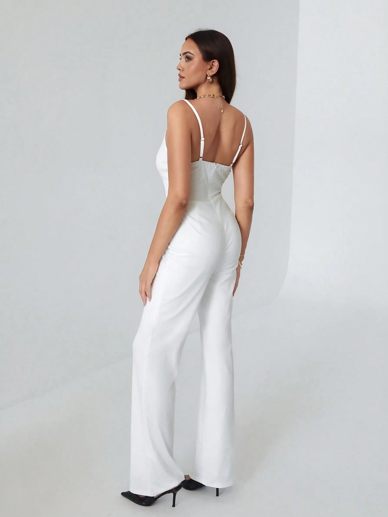 SHEIN Roylia Woman's Slim-Fit V-Neck Sleeveless Front Opening Flare Jumpsuit - Image 2