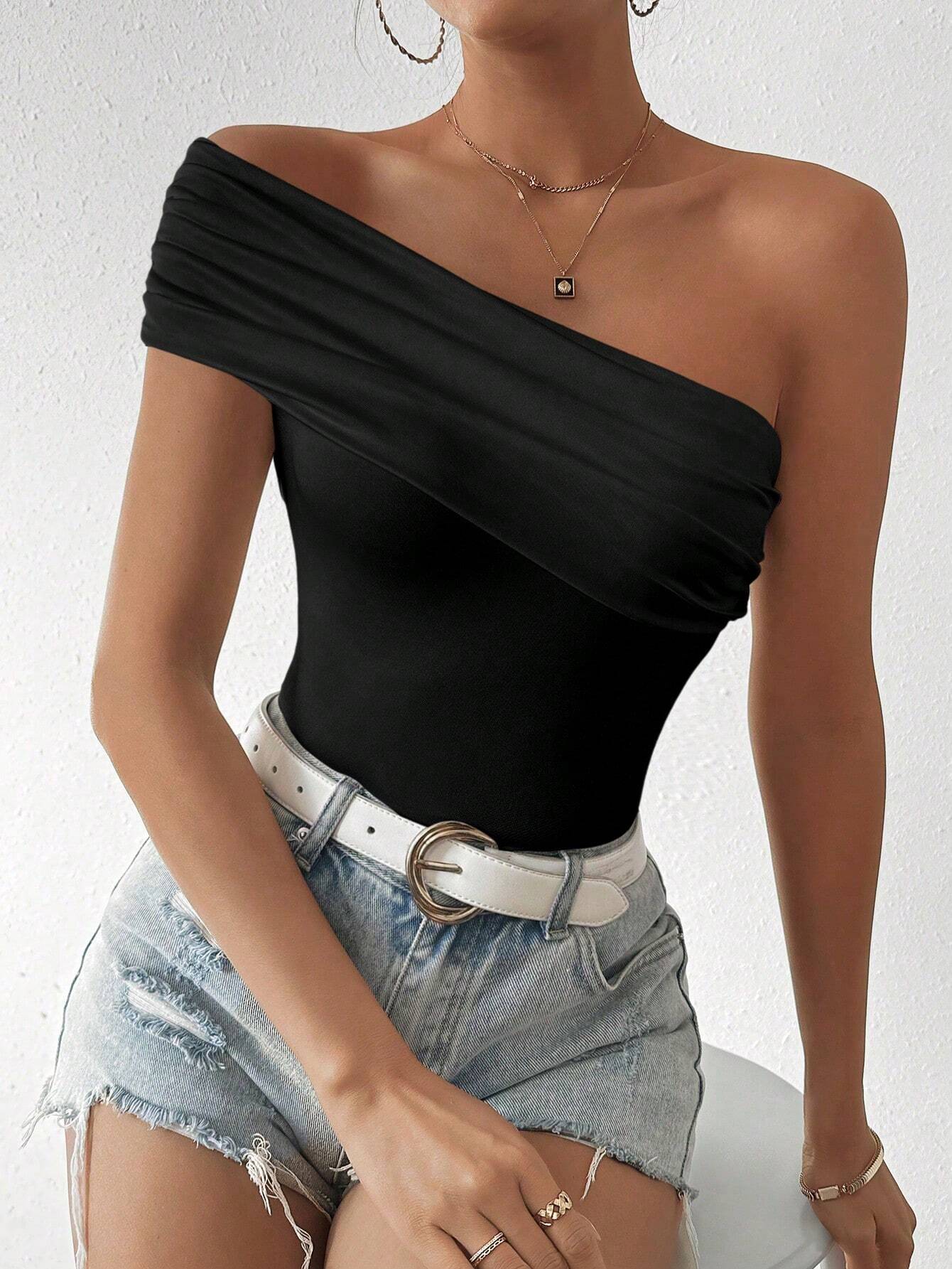 SHEIN Clasi Solid Color Slim Fit Ruched Asymmetrical Neck T-Shirt