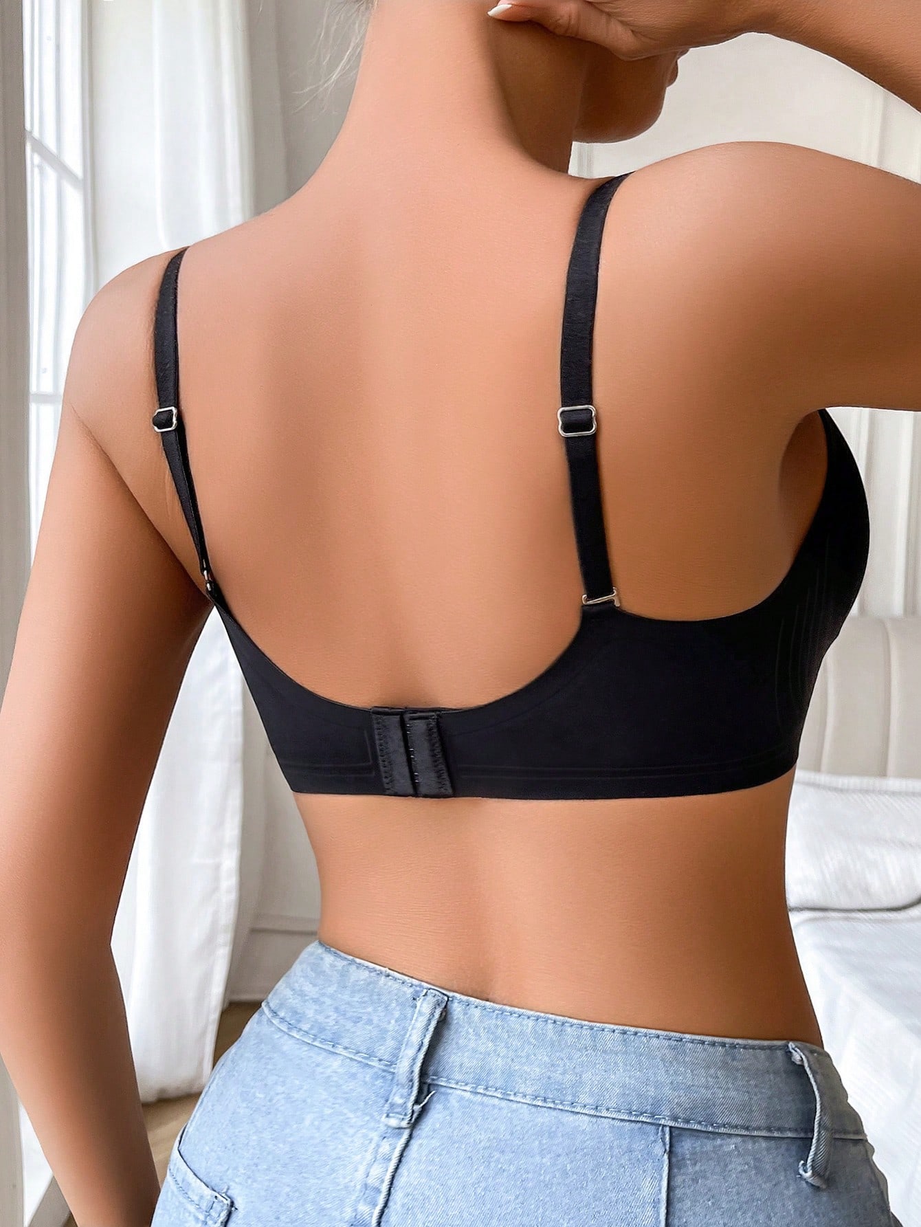 SHEIN 1 Pc Seamless Ladies' Plain Comfortable Fashion Bra - Image 2