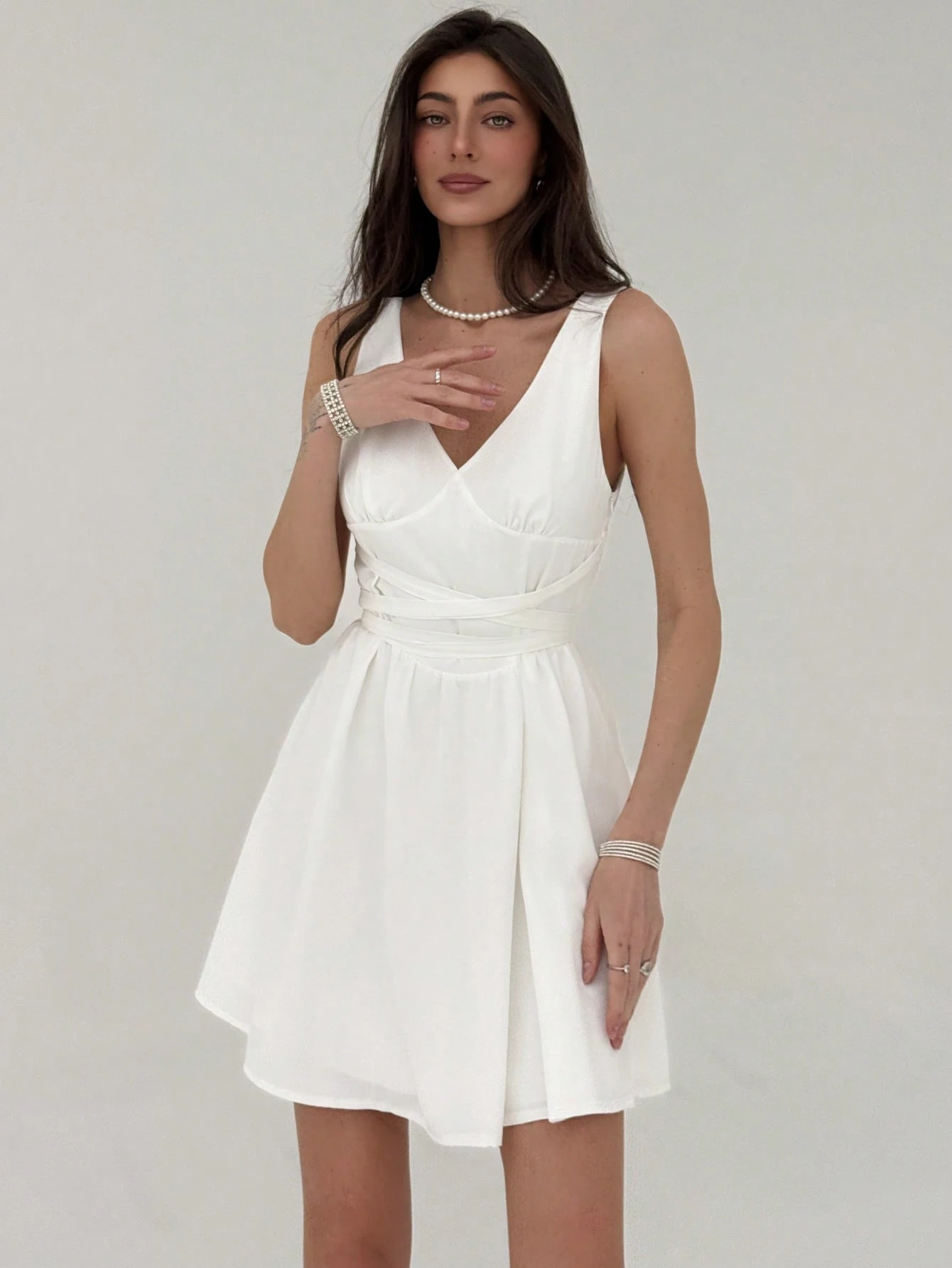 SHEIN Aloruh Elegant Minimalist Solid Color Sexy Deep V-Neck