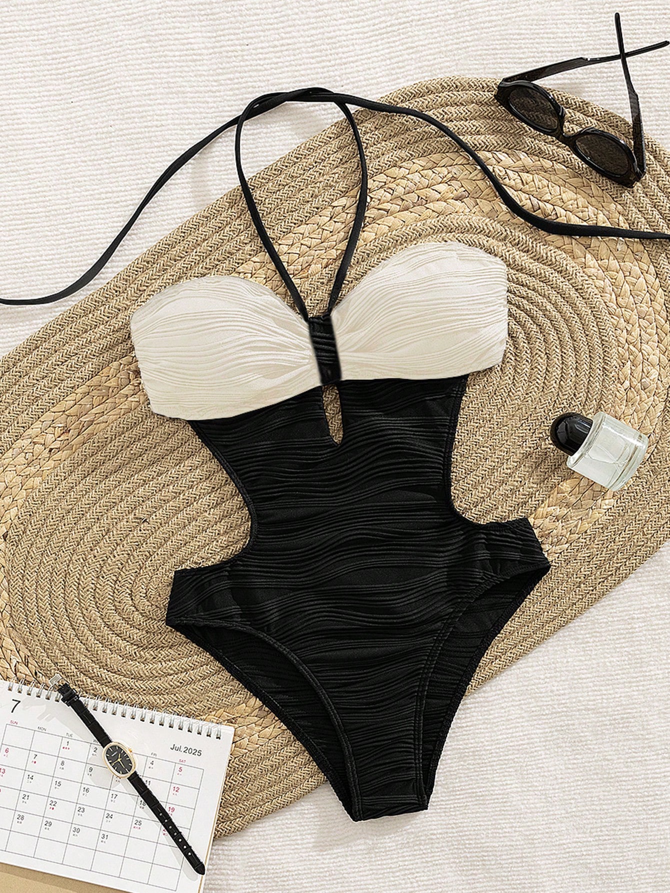 SHEIN Ladies' New European And American Style One-Piece Sexy Backless Halter Swimsuit