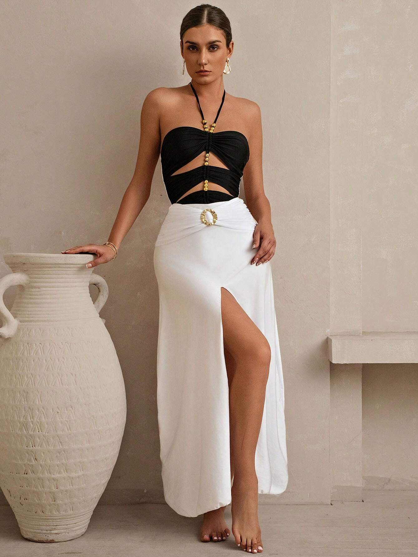 SHEIN Swim Oasis Luxurious High-End Color Block Splice Halter One-Piece Swimsuit - Image 3