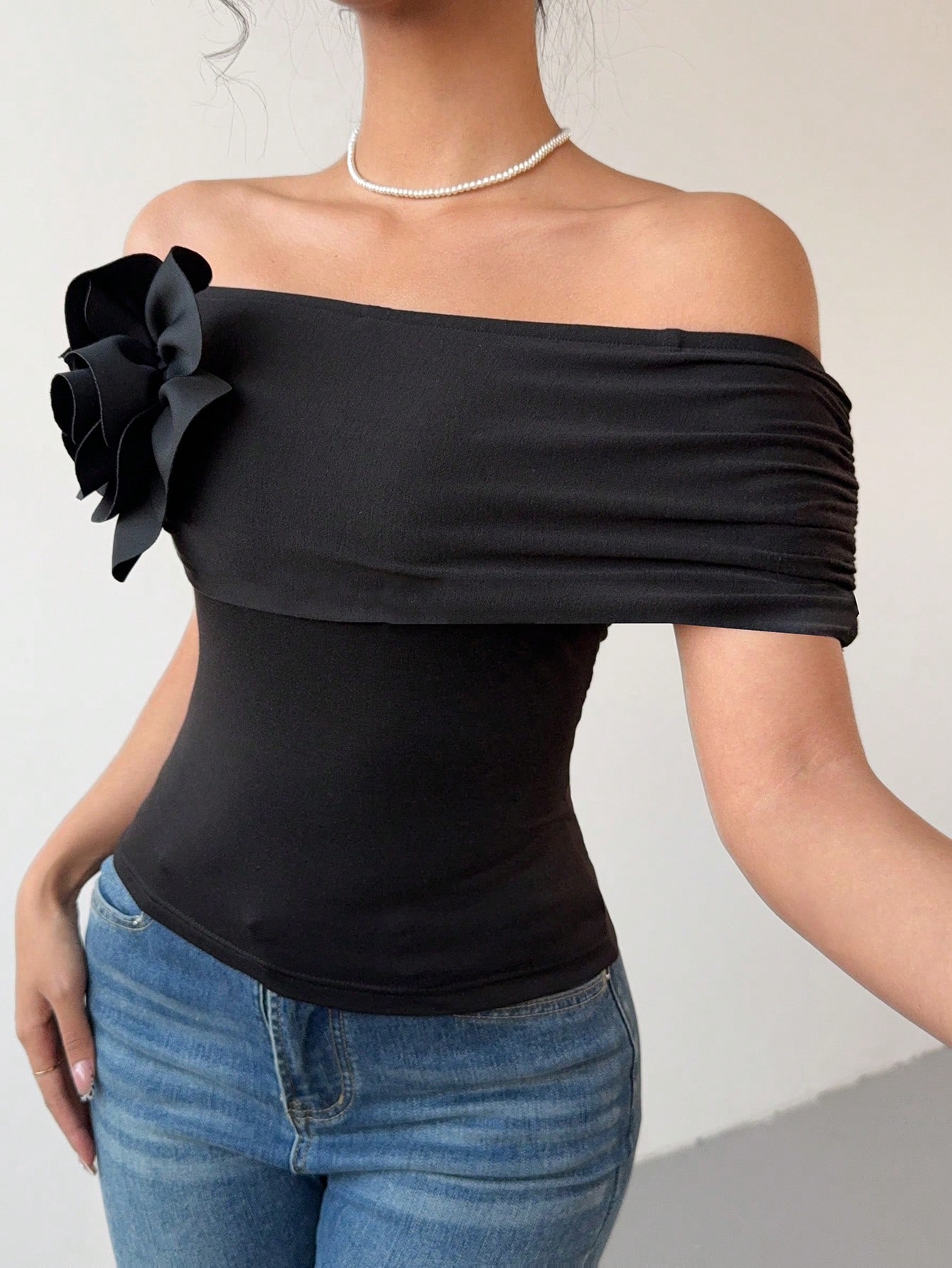 SHEIN Chiquease Women's 3D Flower Off Shoulder Exposed Shoulder Black T-Shirt - Image 3