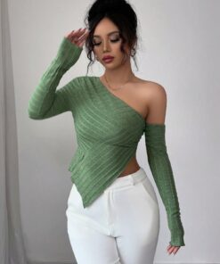 SHEIN Elenzga Women Solid Color Off Shoulder Fitted Asymmetric Hem Long Sleeve Fuzzy Soft T-Shirt