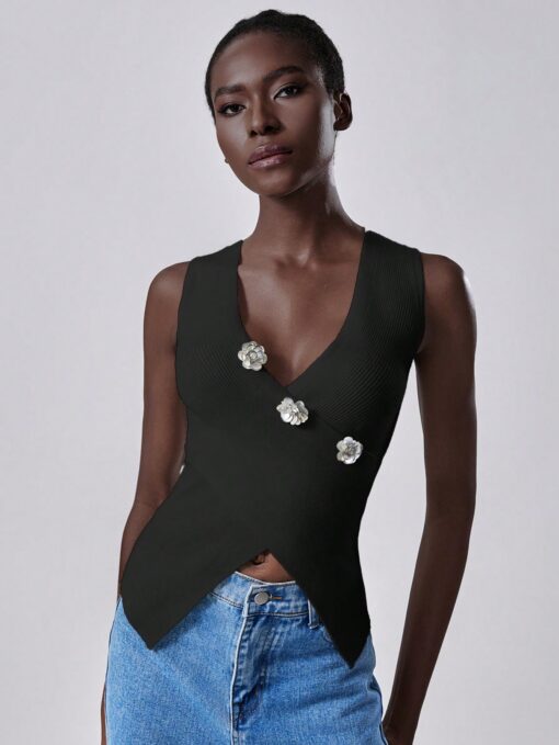 Lumivelle V-Neck Floral Decor Cinched Waist Knit Top