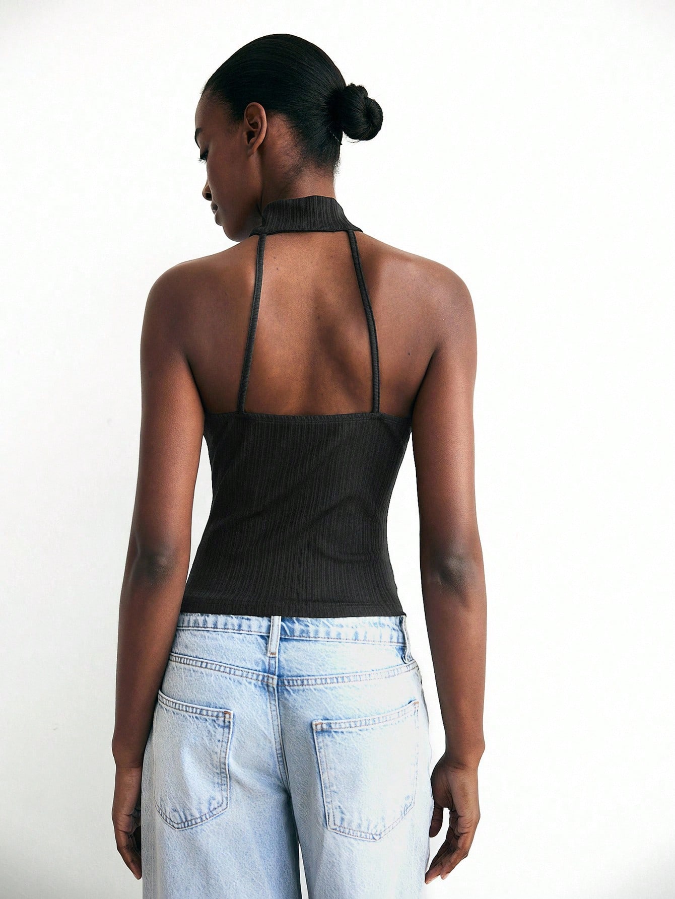 SHEIN Maija Women's Summer Fashionable Metal Decor Halter Neck Top - Image 2