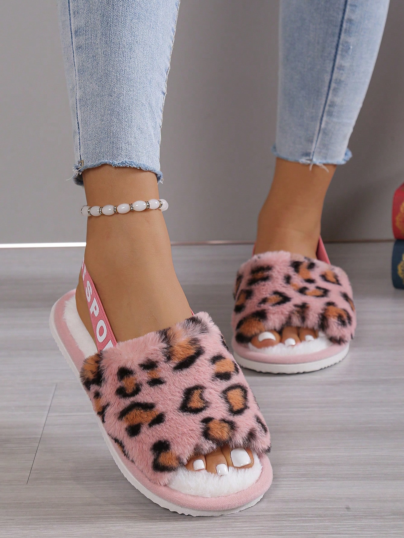 SHEIN Open Toe Leopard Plush Slippers For Women, Cozy Breathable Indoor House Slippers - Image 3