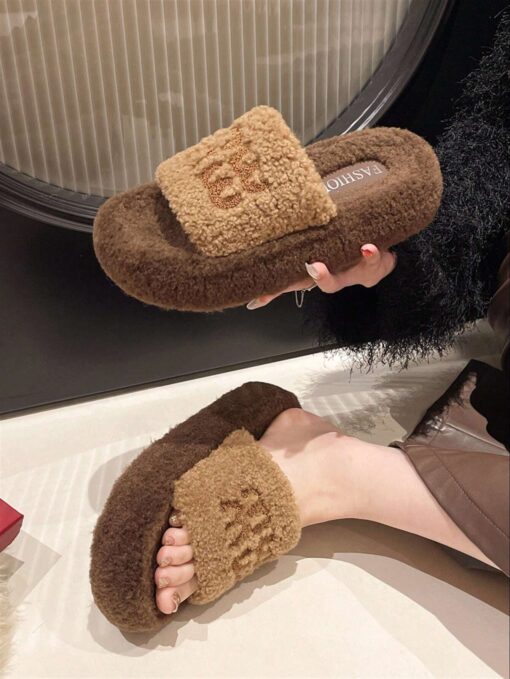 Women's New Thick Sole Fluffy Slippers
