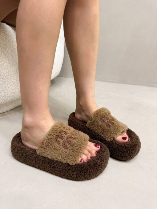 SHEIN Women's New Thick Sole Fluffy Slippers - Image 4