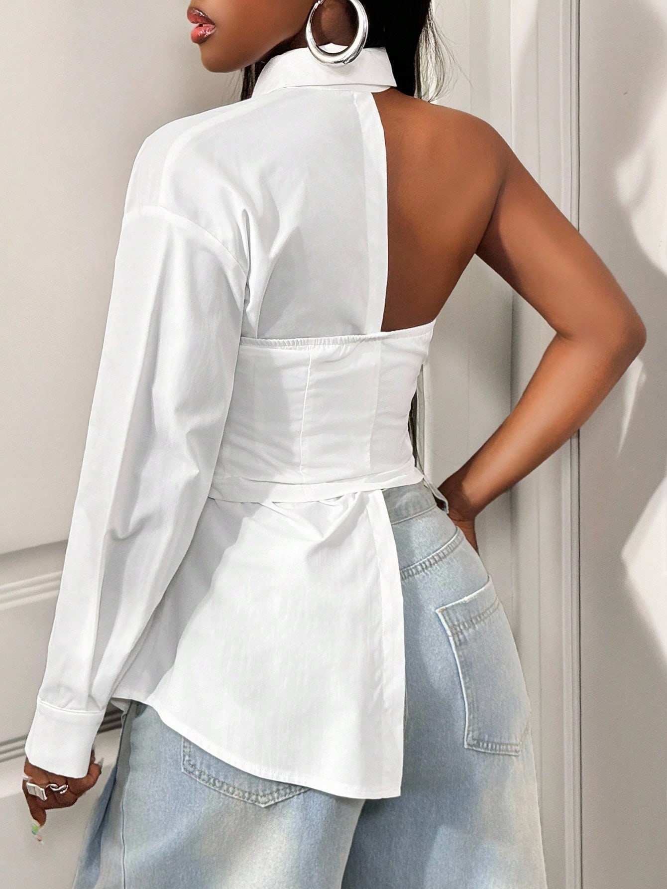 SHEIN BamGleam Fashionable Commuter Solid Color Asymmetrical Design Blouse - Image 2