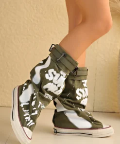 FallWinter Women's Gray Round Toe Thick Sole Flat Ankle Boots