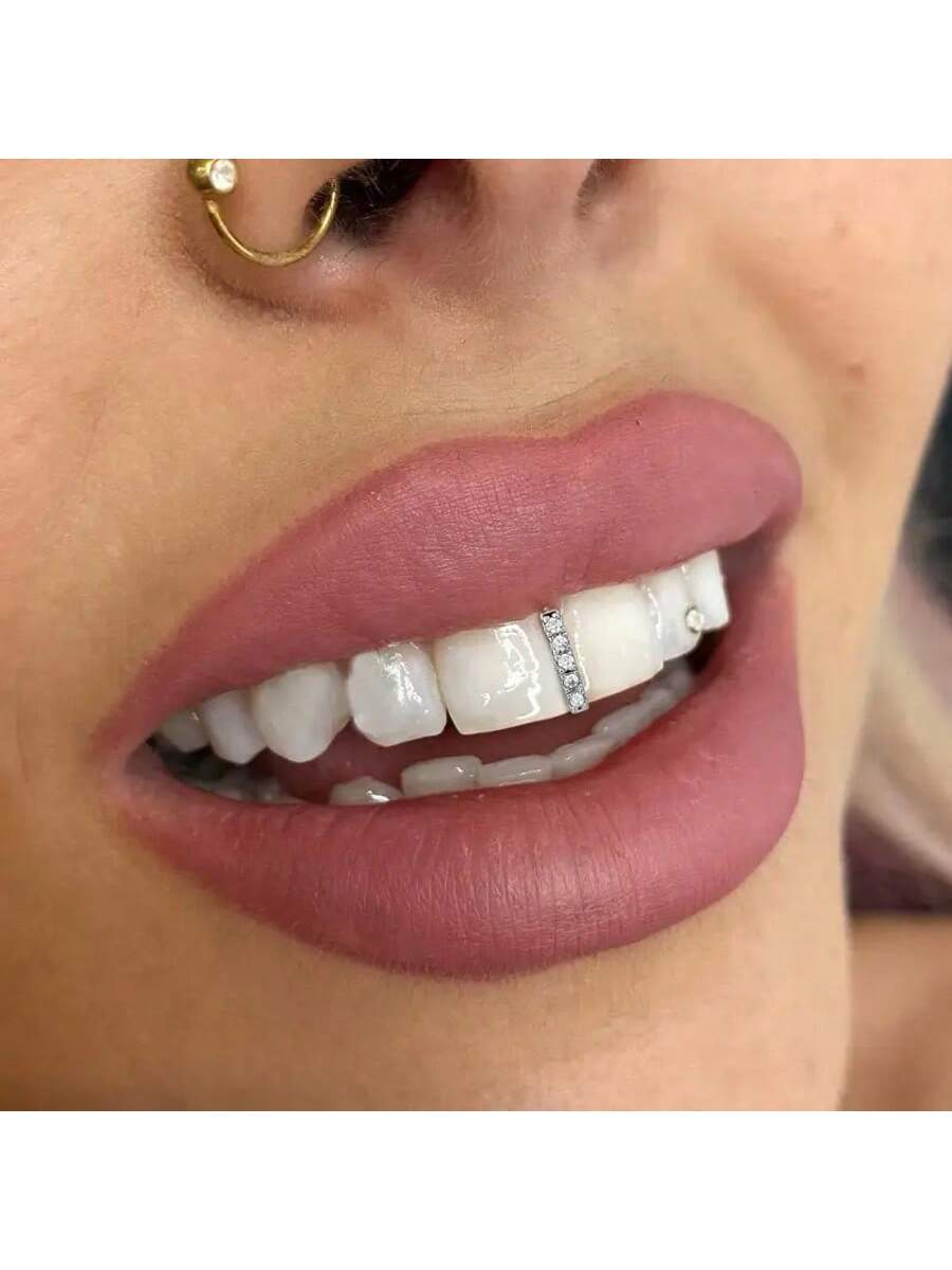 SHEIN Accessories 1pc Bar & 4 Rhinestone Single Tooth Grillz, Personalized Hip Hop Style Suitable For Men And Women Daily Wear