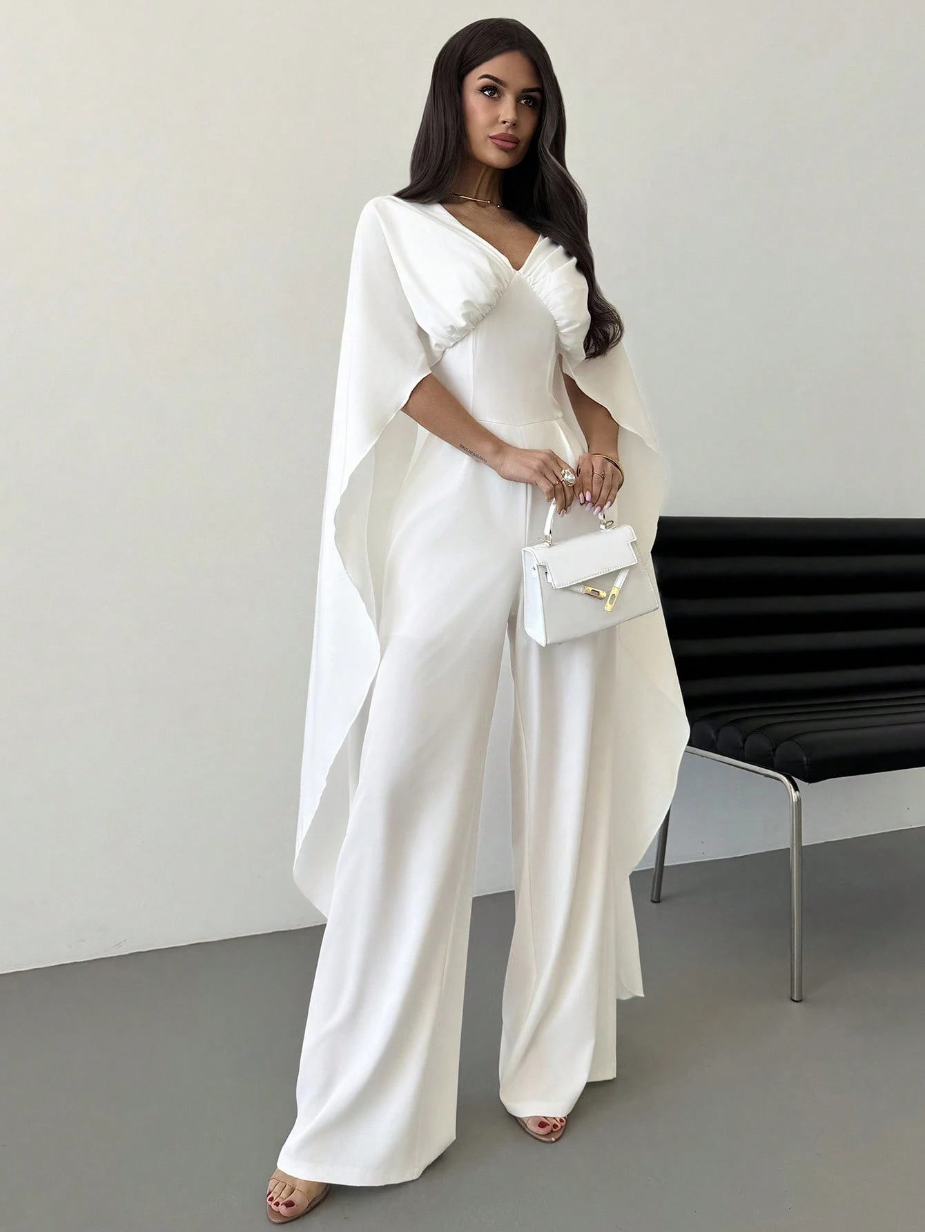 Firerie Women's Elegant Minimalist Romantic Charm Vacation V-Neck Batwing Sleeve Cinched